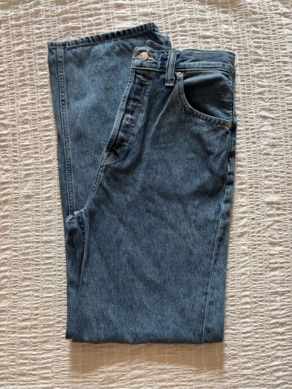 Calvin Klein Jeans Women's Straight-Leg Denim in Mid Blue